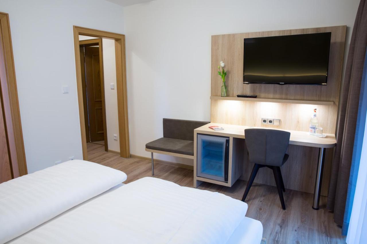 Gaestehaus Hotel Wilms Cologne Luaran gambar