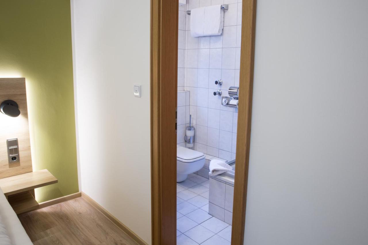 Gaestehaus Hotel Wilms Cologne Luaran gambar