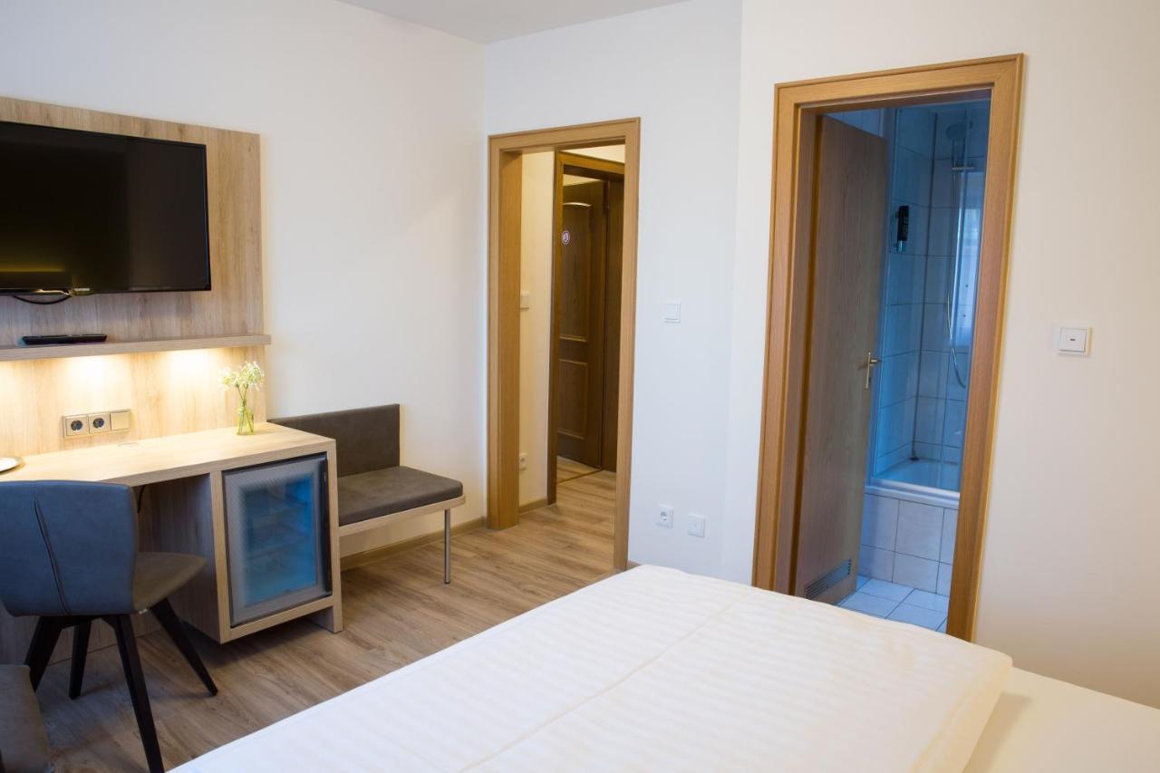 Gaestehaus Hotel Wilms Cologne Luaran gambar